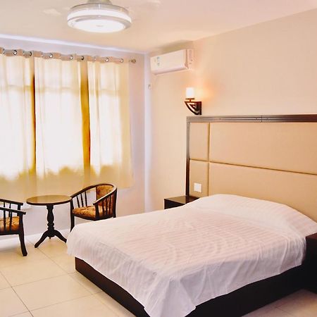 Le Sanita Hotel Apia Exteriér fotografie
